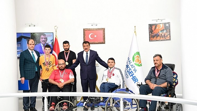 Malatya'ya 15 madalya