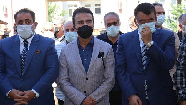 Sanatçı Alpay'ın acı günü