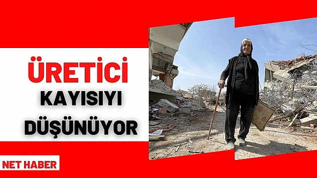 Üretici enkaz altındaki kayısı düşünüyor