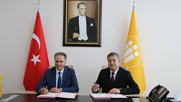 Ürgenç Üniversitesi ile İnönü Üniversitesi protokol imzaladı