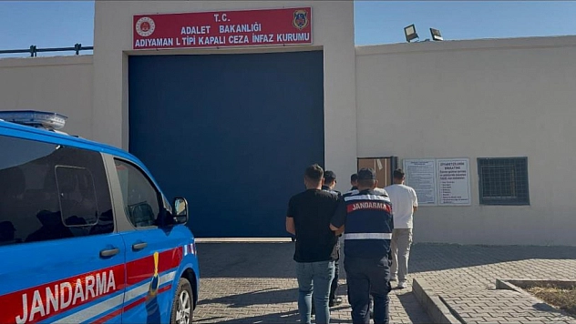 Uyuşturucu tacirlerine operasyon: 4 tutuklama