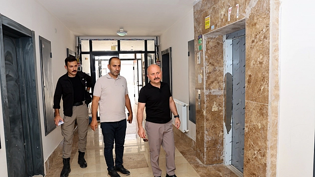 Vali Varol, Örenli Kalıcı Deprem Konutları'nı denetledi