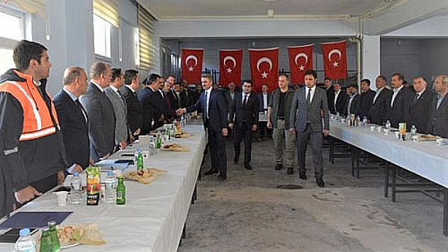 Vali Baruş Kuluncak'ta 