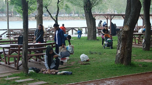 Parklar cıvıl cıvıl