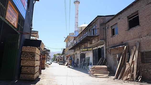 Veli Ağbaba'dan sanayi çıkışı: Bu tezgahlar ev geçindiriyor!