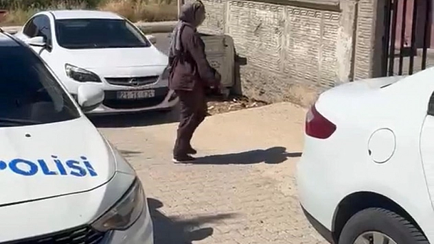 Yanlış okula giden öğrenci, 1 dakika kala sınava yetiştirildi