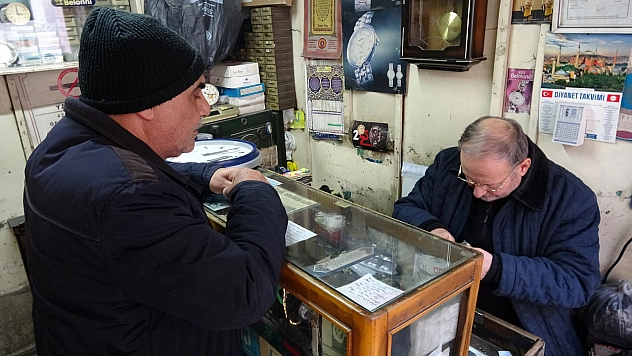 Yarım asırdır zamana ince ayar veriyor