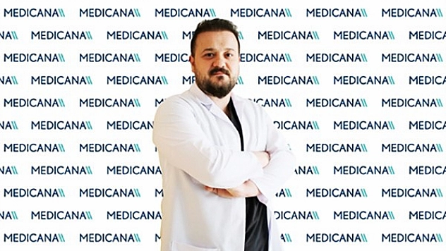 Yaz sıcaklarına dikkat: Güneşte fazla kalıp acil servislik olmayın