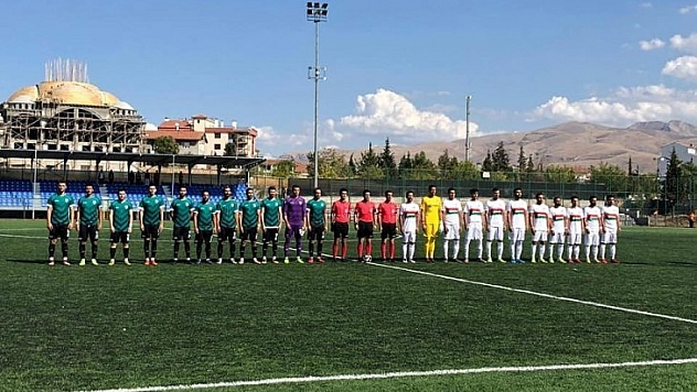 Gözler kupada