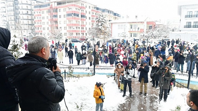 Kar şenliği