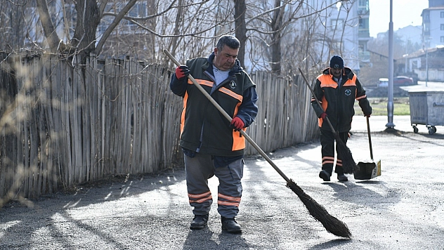 Yeşilyurt'ta yoğun mesai: 7-24 çalışıyorlar