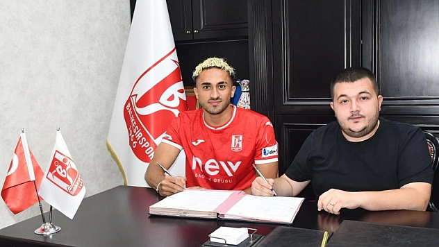 Yeşilyurtspor'da yaprak dökümü sürüyor: Ahmet Uzun Balıkesirspor'da