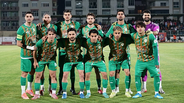 Mersin'de Güney Rüzgarı! Yeşilyurtspor Yarı Finalde