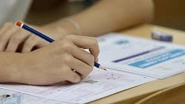 YKS'ye sayılı gün kala her sabah 10.15'te deneme sınavı çözün!