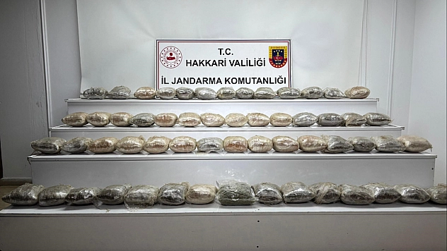 Yüksekova'da 34 kilo kubar esrar ele geçirildi