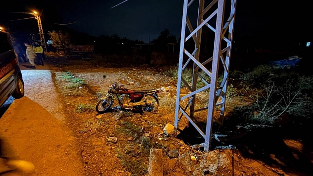 Elektrik direğine çarpan motosiklet sürücüsü hayatını kaybetti
