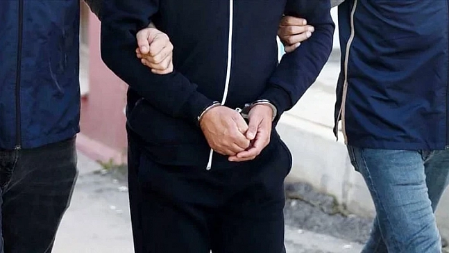 Eşini kurt sandığı için öldürdüğünü iddia etti