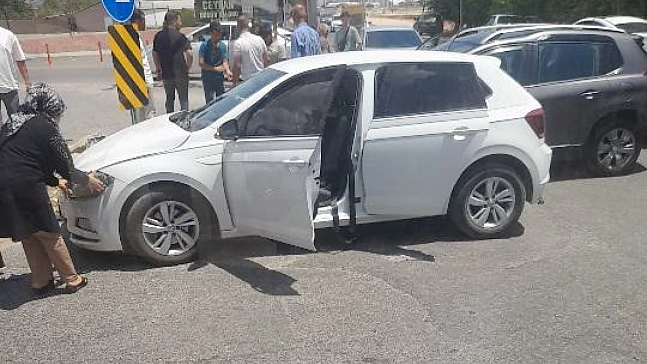 İki otomobil çarpıştı: 1 yaralı