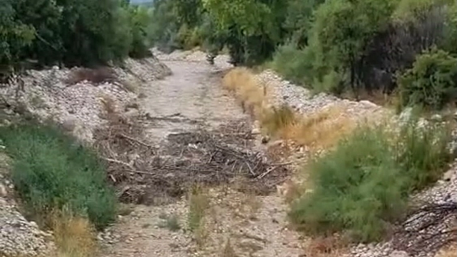 Malatya'da sağanak yağış sele dönüştü: Evleri su bastı, o anlar kamerada!