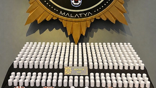 14 bin 900 sentetik hap ele geçirildi