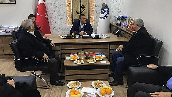 Kendimize güveniyoruz 