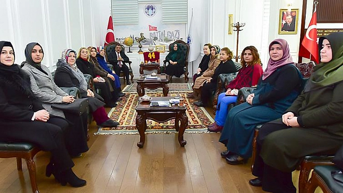 Kadın Kolları Battalgazi'de 