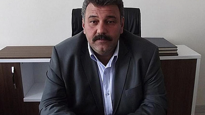 Meclis üyesi istifa etti 