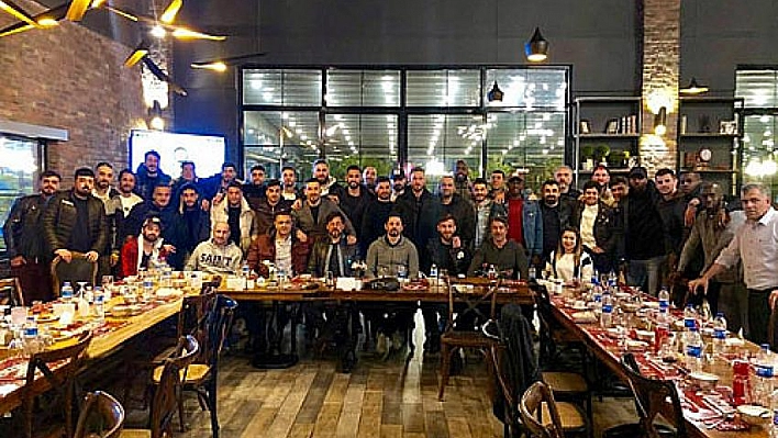 Moral yemeği 