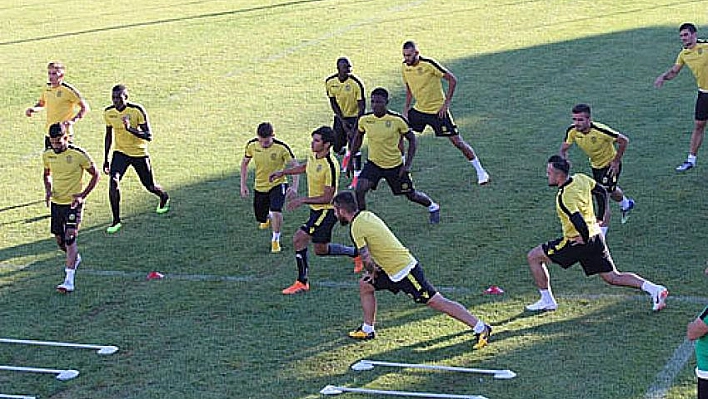 Fenerbahçe mesaisi başladı 