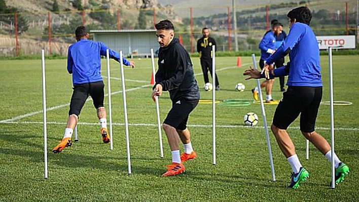 Kamp programı netleşti 