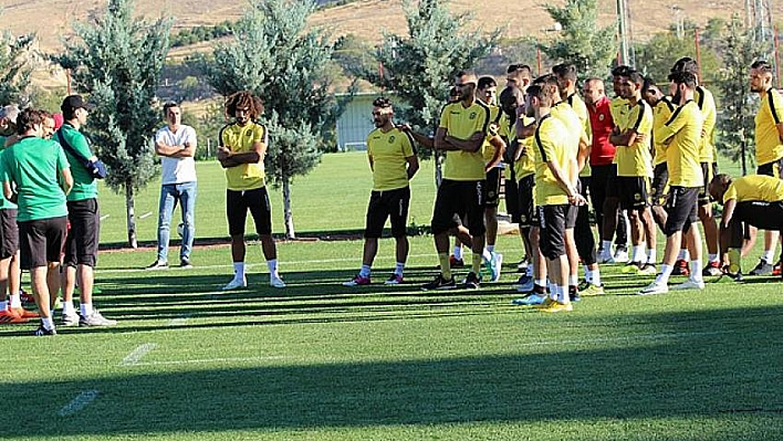 Evkur Yeni Malatyaspor'da hedef 3 puan 
