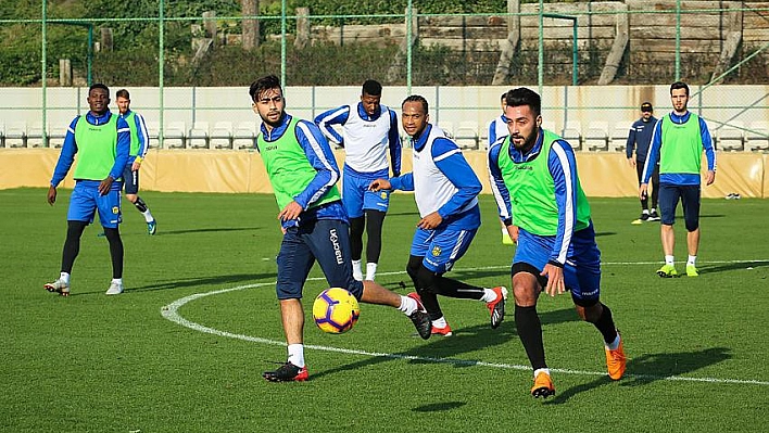 Yeniler uyum sağladı 