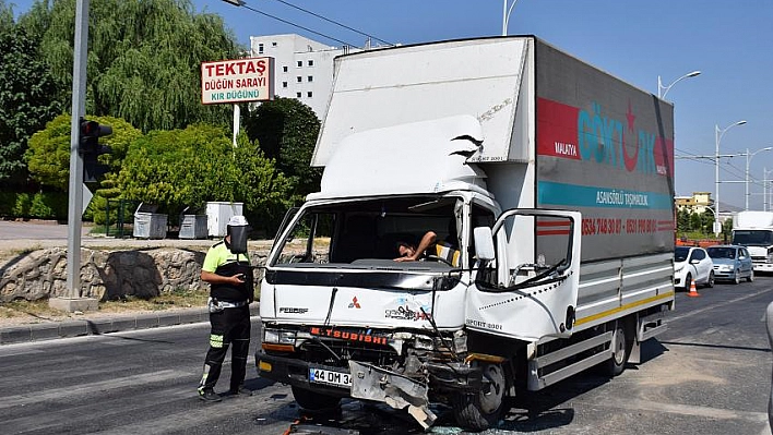Araçların arasına daldı 