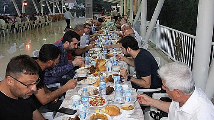 Spor camiası iftarda buluştu 