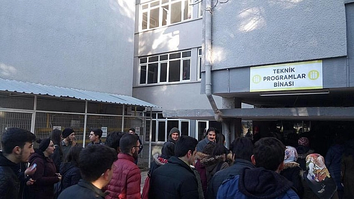 Sınava yoğun ilgi 