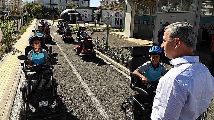 Yeşilyurt'tan trafik eğitimi 