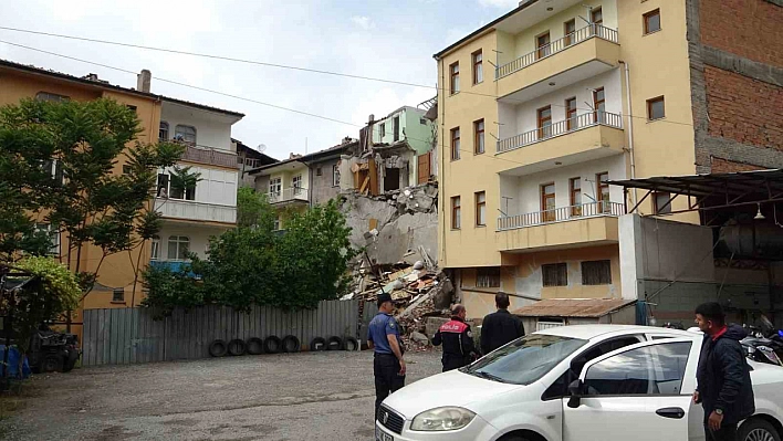 'Bina çöktü' ihbarı alarma geçirdi