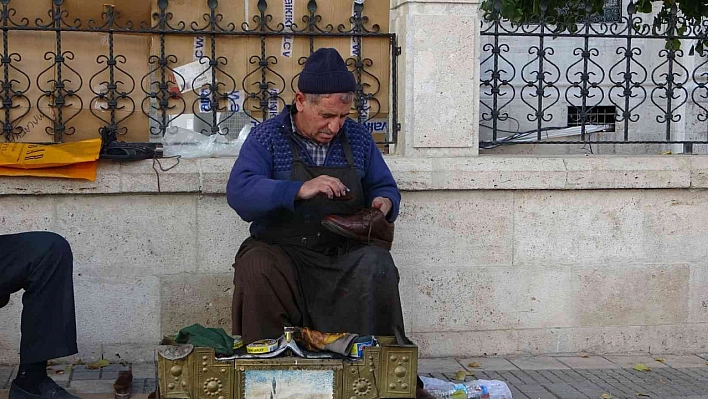 13 yaşında başladığı mesleğine geri döndü