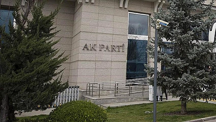 AK Parti'ye 3 bin 500 başvuru 