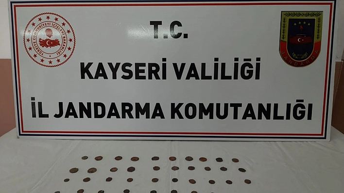 Tarihi eser ele geçirdi