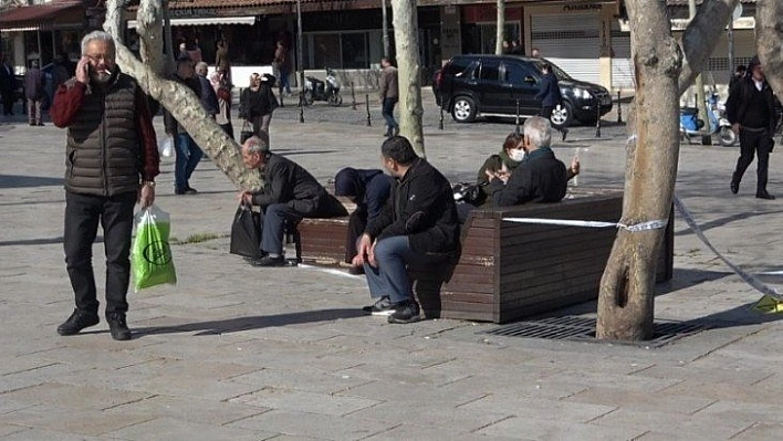 65 yaş üstü için dışarı yasak