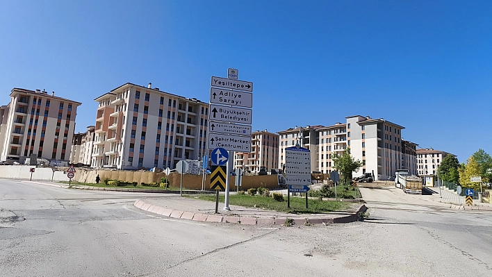Malatya'da konutlar teslim ediliyor: Kura çekimini canlı izle...
