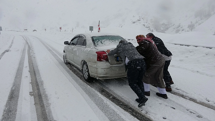 Adıyaman'da 45 köye ulaşım sağlanamıyor