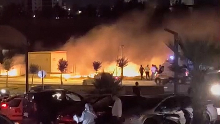 Adıyaman'da patlayan trafo korkuttu
