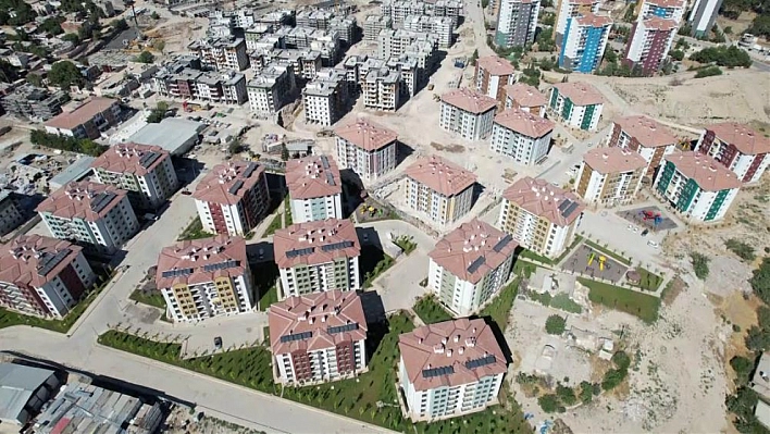 Adıyaman'daki modern binalar yükseldi