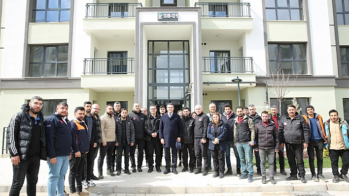 AFAD başkanı Malatya'da konutları inceledi! 