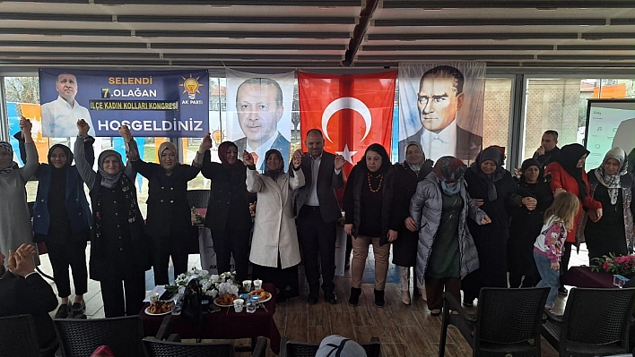 AK Parti Selendi Kadın Kolları Kongresi bayram havasında geçti