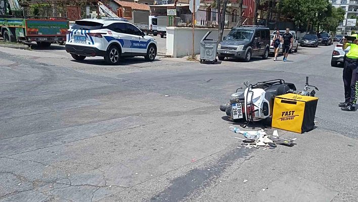 Alanya'da otomobil ile motosiklet çarpıştı: 1 yaralı