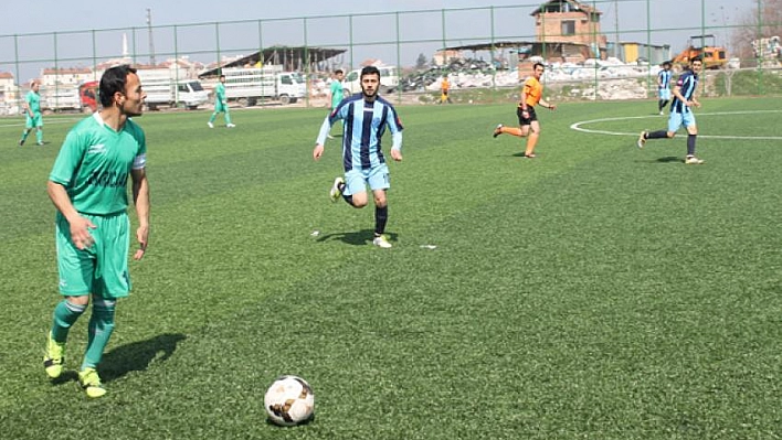 Yarı final maçları Pazar günü oynanacak