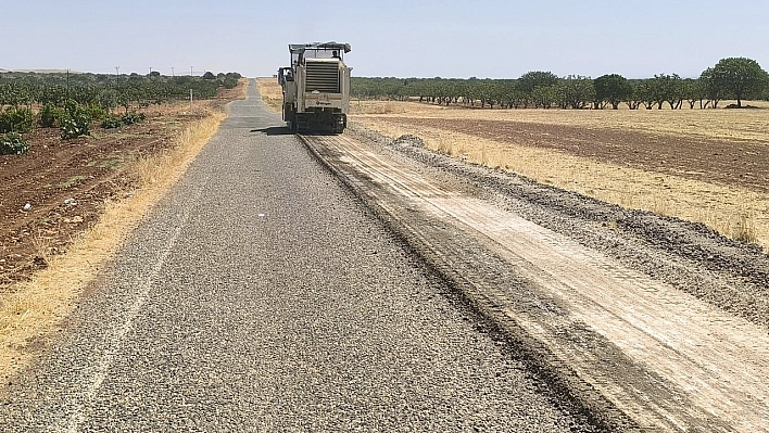 Araban'da kırsal mahallelerin yollar yenilendi